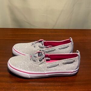 SPERRY Top Slider Metallic Baypoint Boat shoes size 2.5 M.